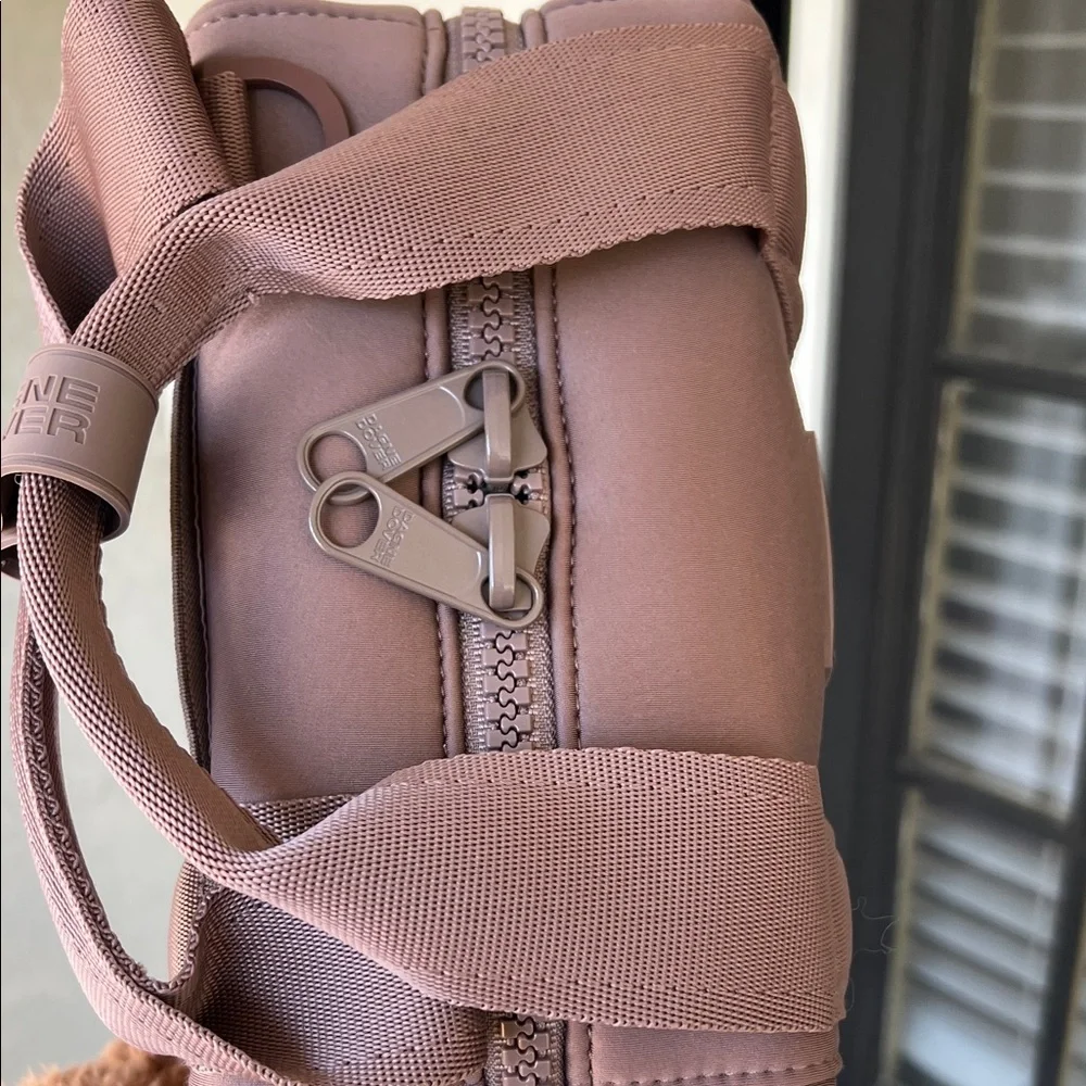 Dagne Dover Landon Carryall Extra Small in Dune - Picture 6 of 11